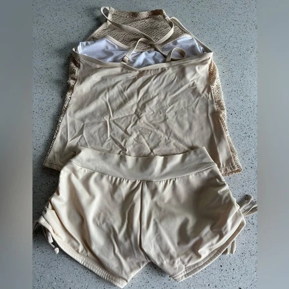 NWOT VENUS Swimsuit - 2 pc Halter Top with Shorts - Picture 2 of 3